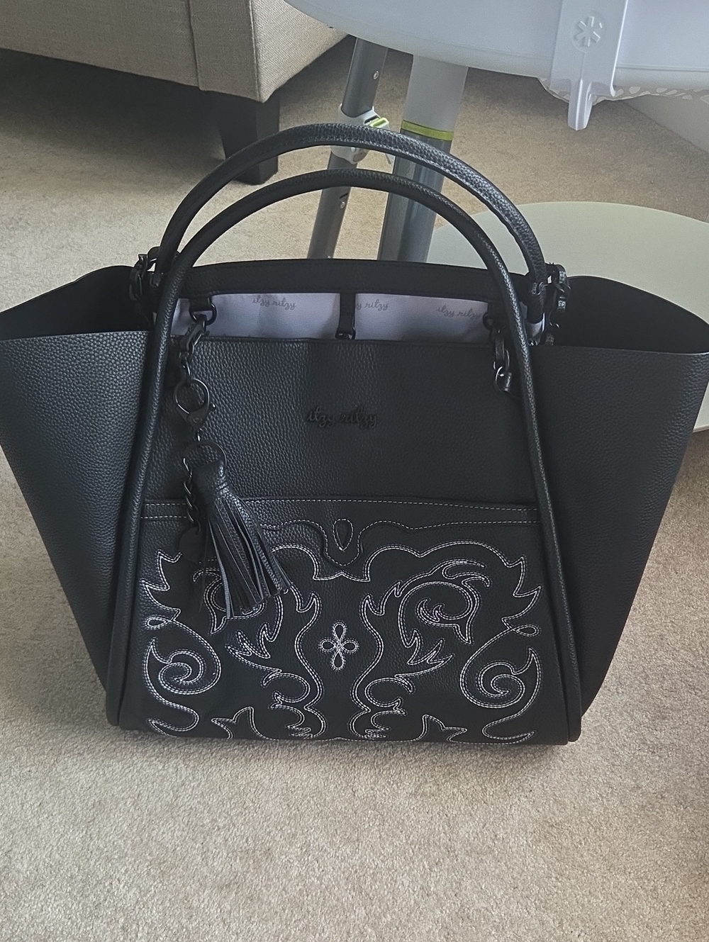 Itzy Ritzy Outlaw Boss Tote